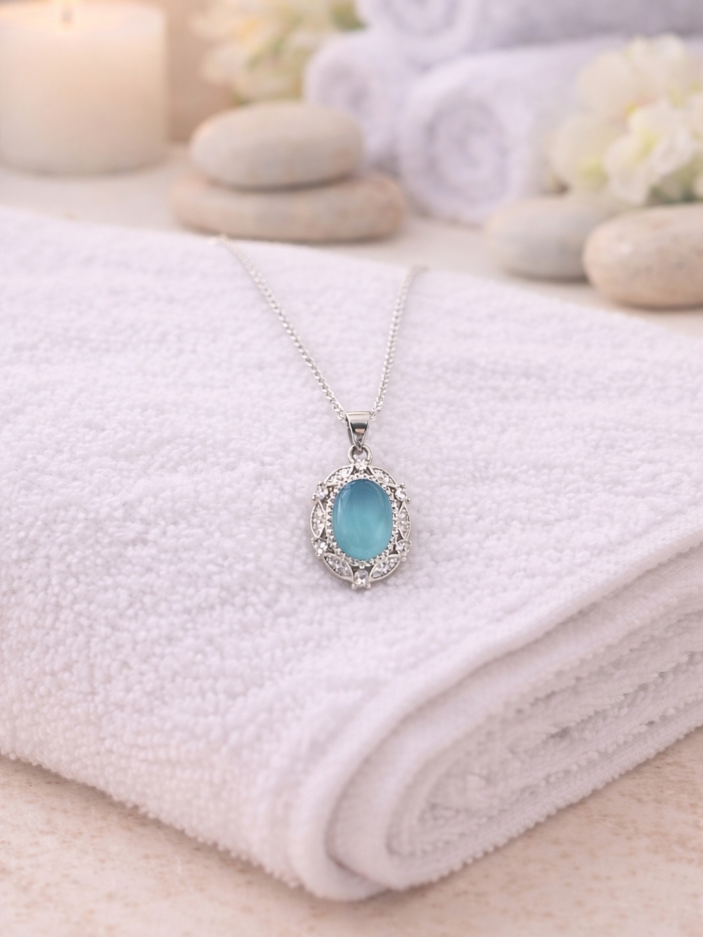 💙 18” Aquamarine Silver Tone Necklace 💙